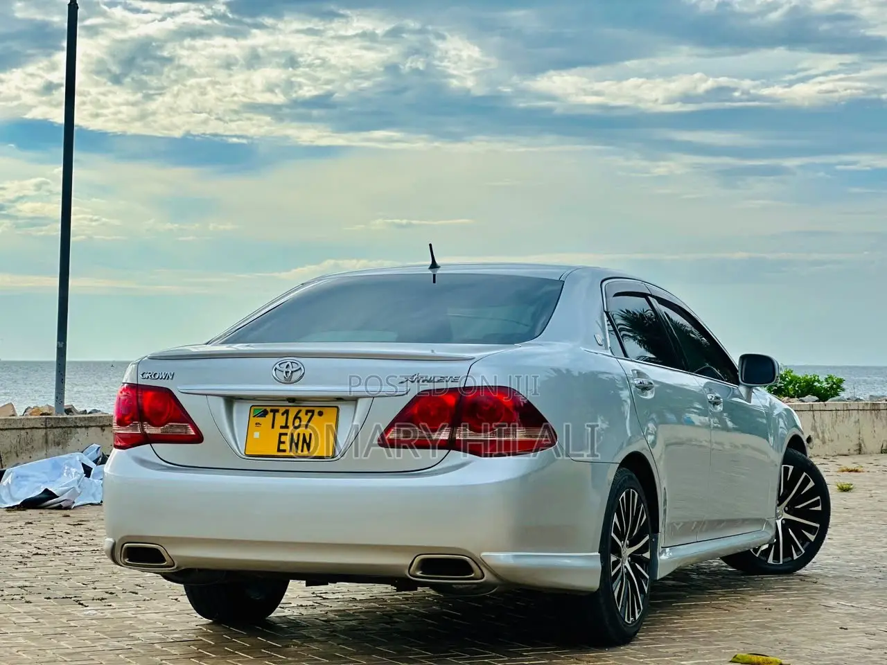 Toyota Crown 2009 Silver