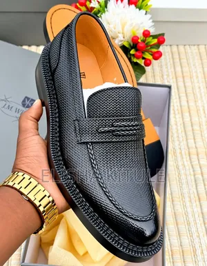 Brand New for Men Black Basket Shoes