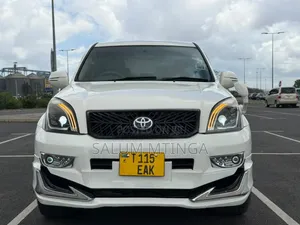 Toyota Land Cruiser Prado 2006 White