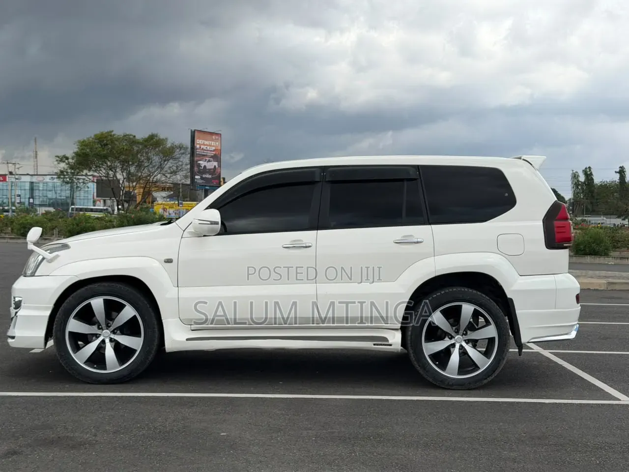 Toyota Land Cruiser Prado 2006 White
