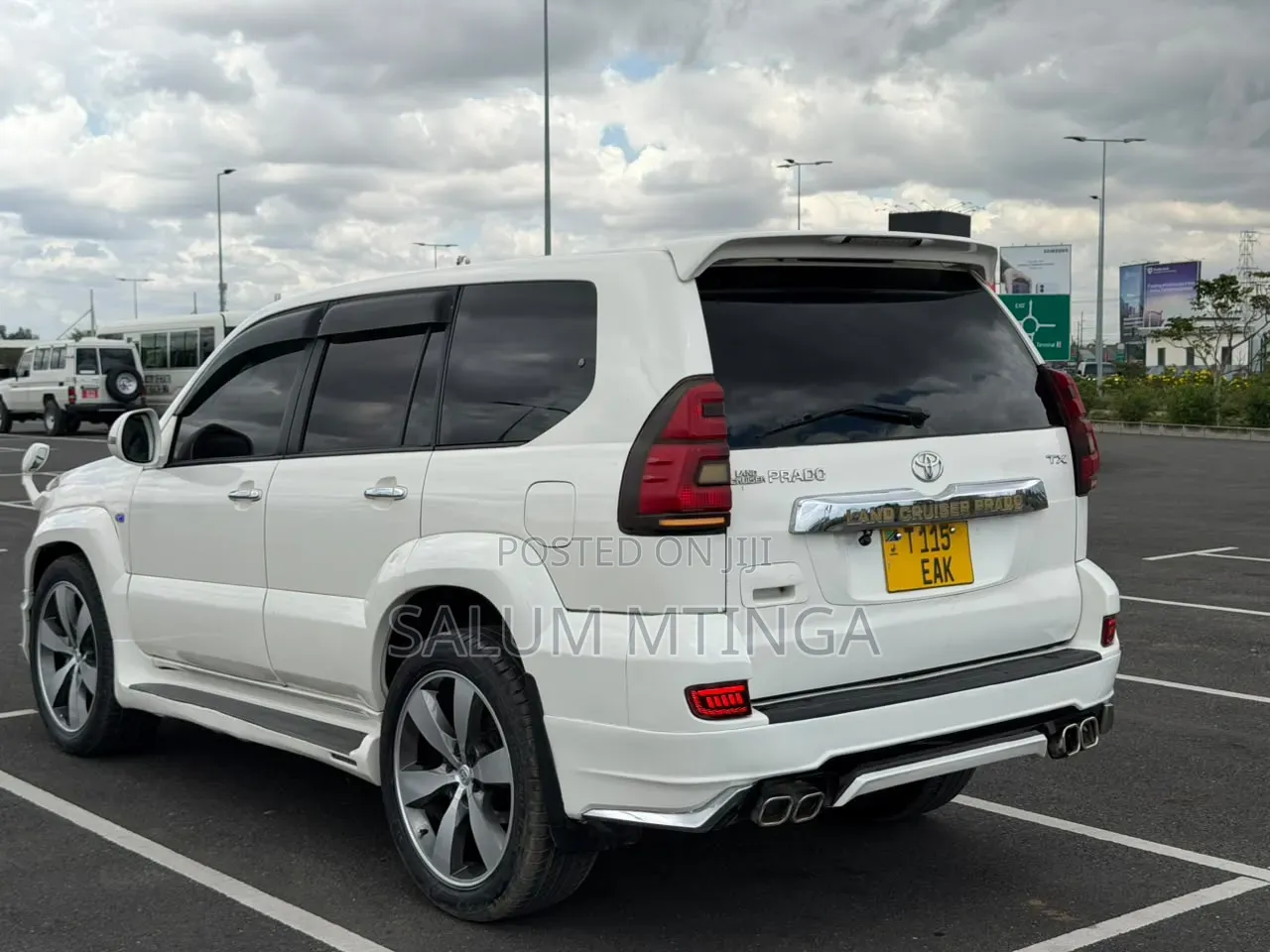 Toyota Land Cruiser Prado 2006 White