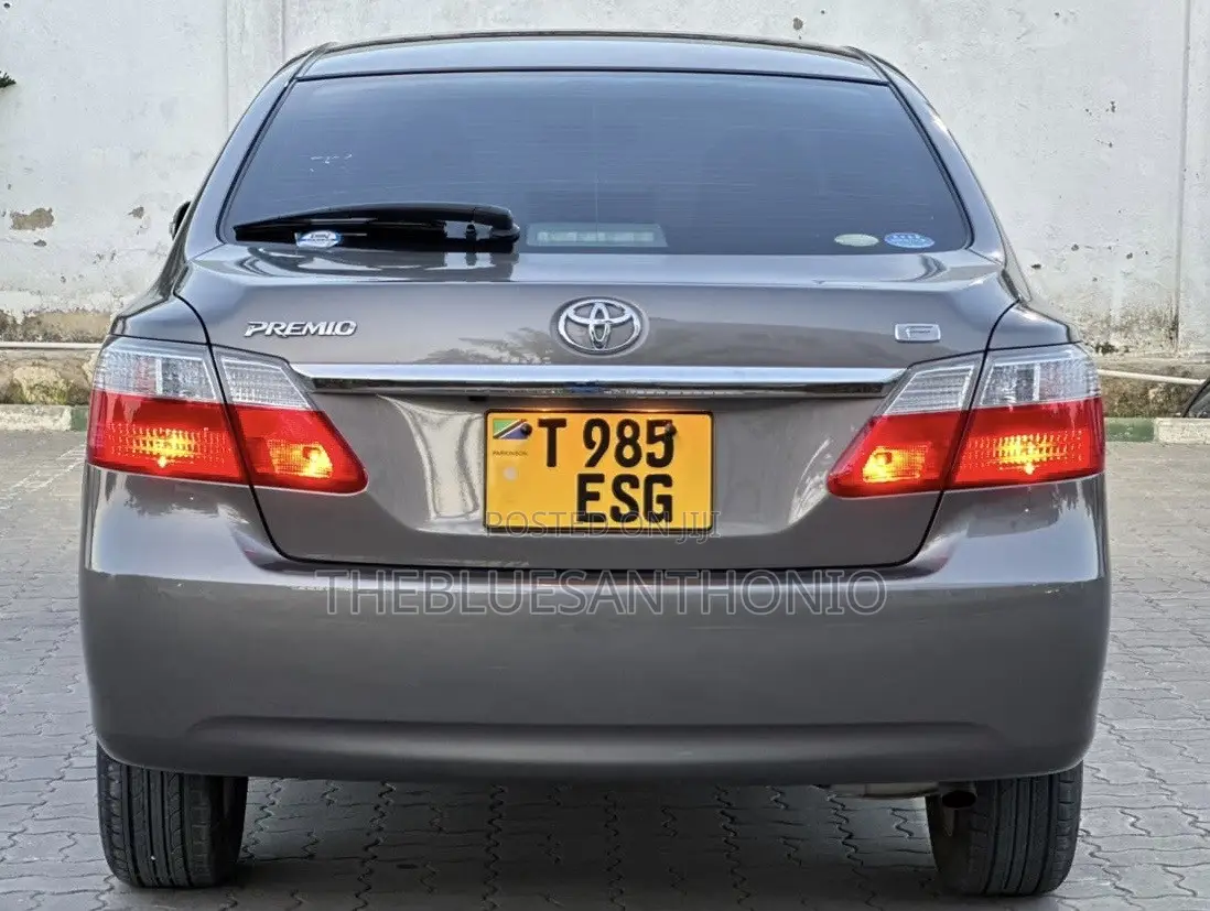 Toyota Premio 2010 Brown