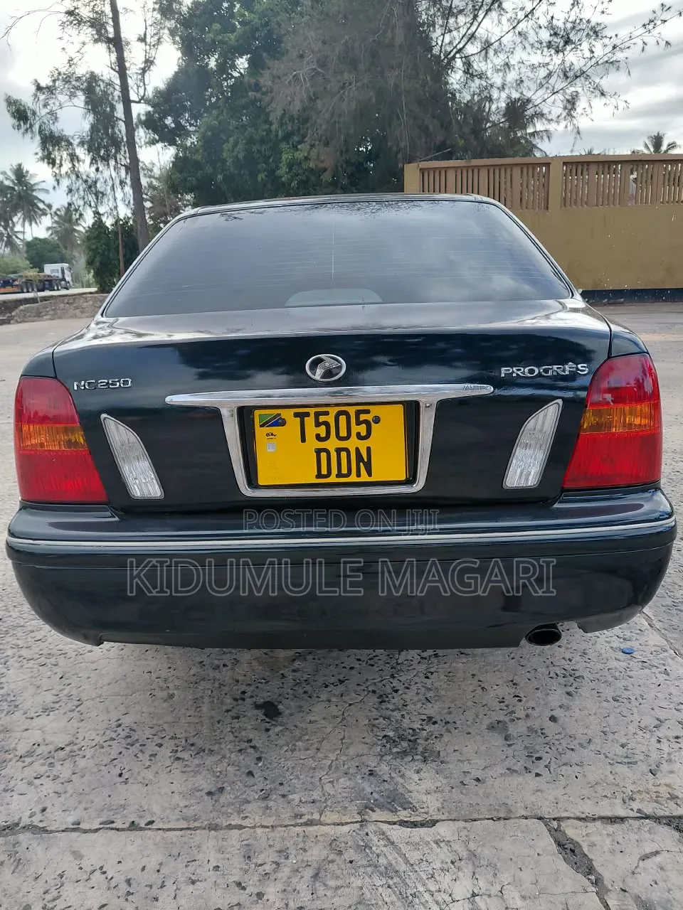 Toyota Progress 2004 Black