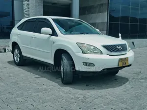 Toyota Harrier 2005