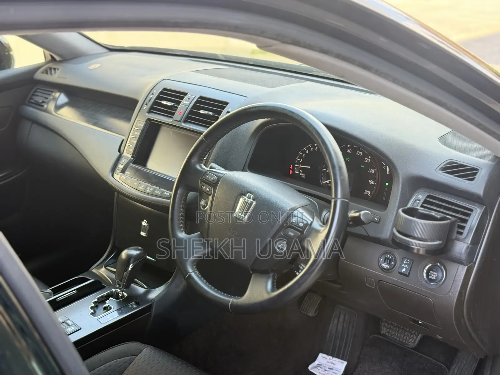 Toyota Crown 2009 Black