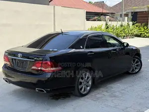 Toyota Crown 2009 Black