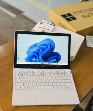 Laptop Microsoft Surface Laptop SE 8GB Intel SSD 128GB