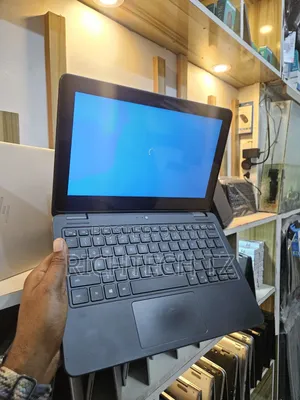 Laptop Dell Latitude 3310 2-in-1 4GB Intel SSD 128GB