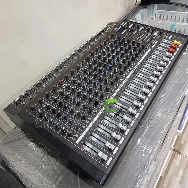 YAMAHA POWERED MIXER PMX1608D Njia 16 Channels Powerful