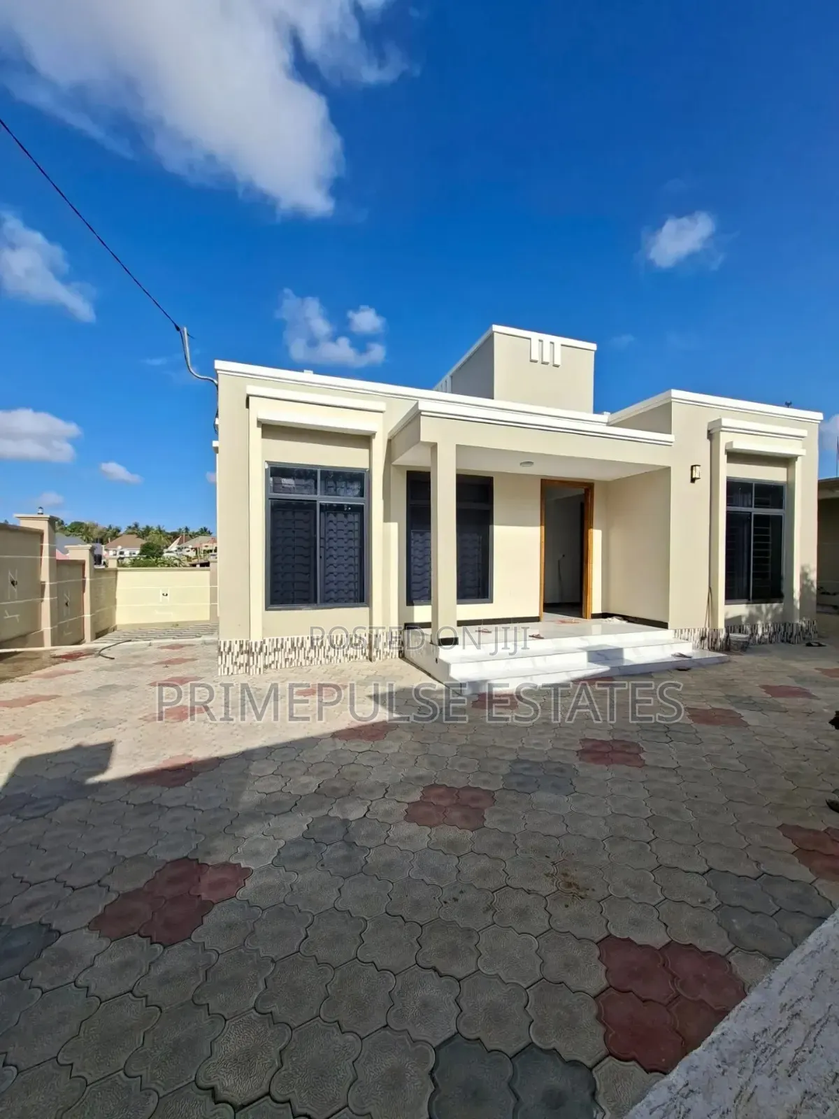 5bdrm House in Goba for rent