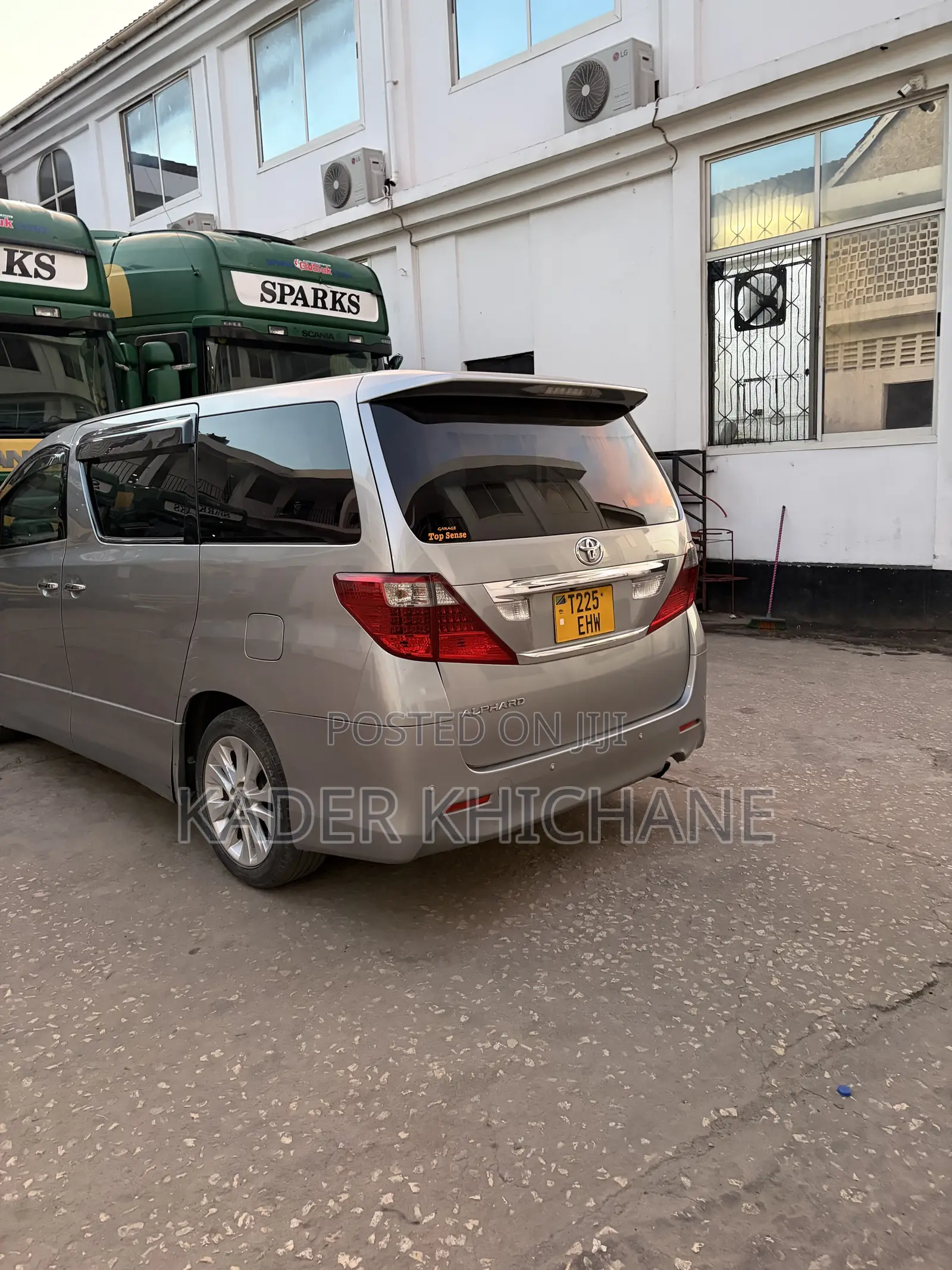Toyota Alphard 2010 Gray
