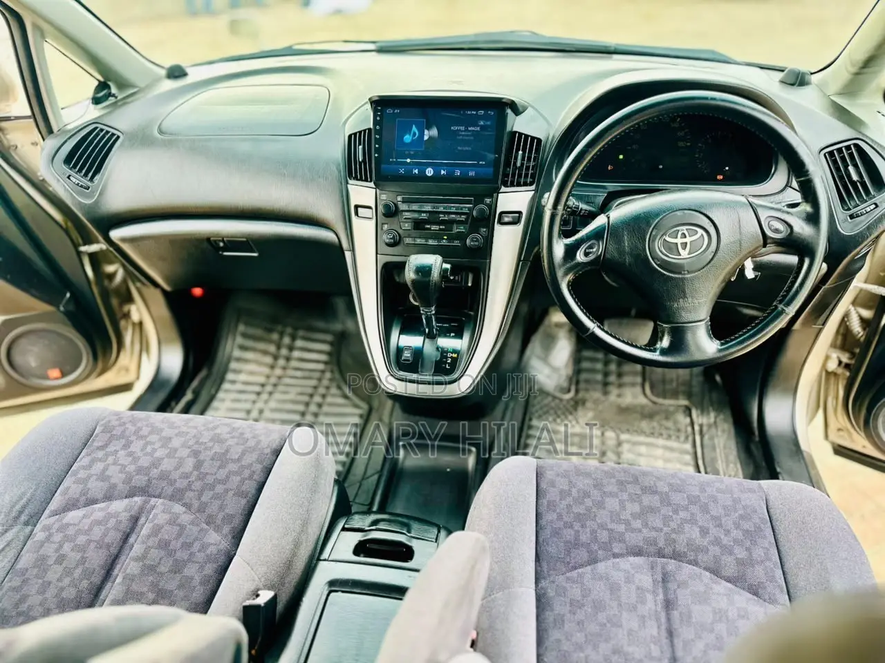 Toyota Harrier 2004 Silver