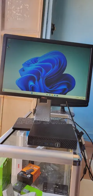 Desktop Computer Dell OptiPlex 3050 4GB Intel Core i5 HDD 500GB