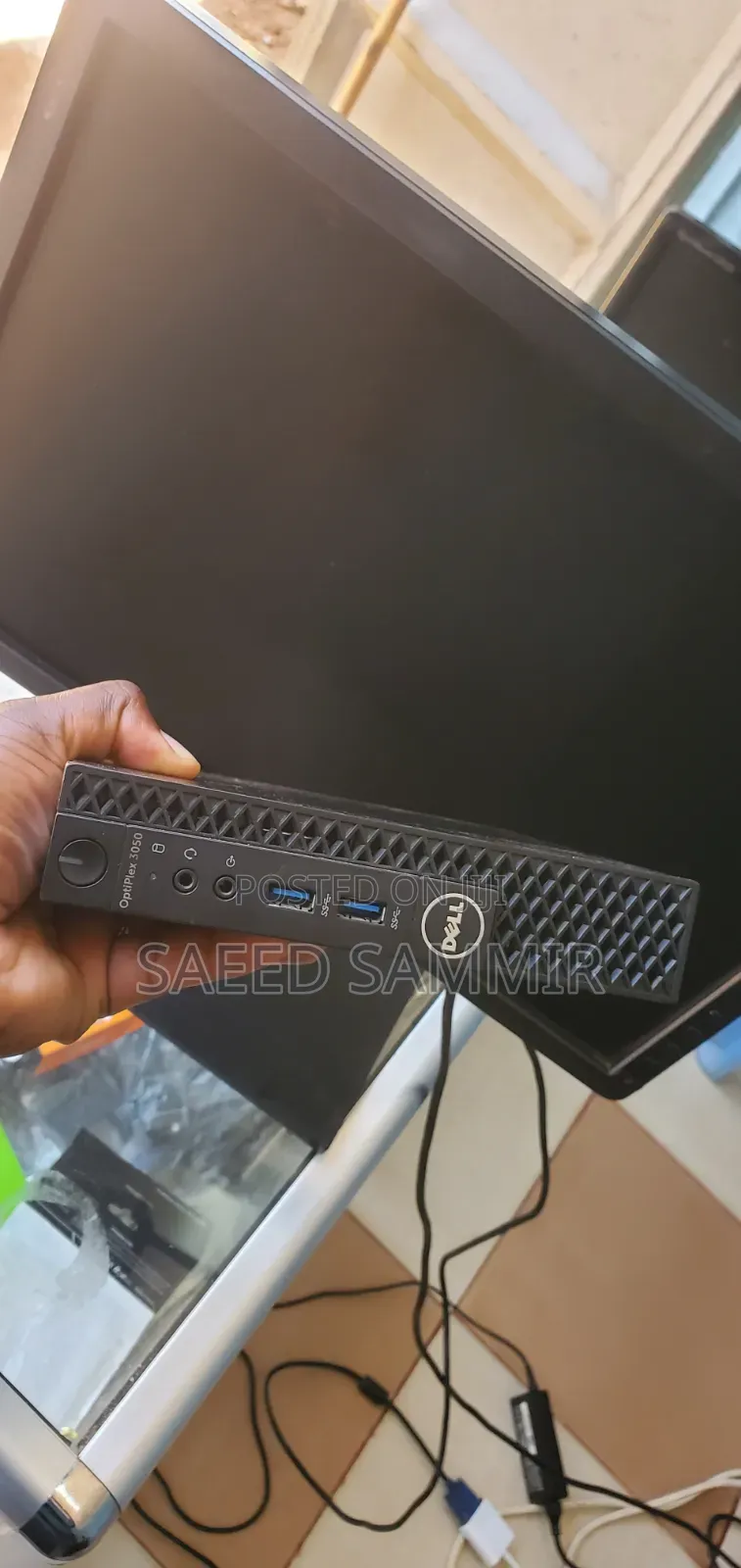 Desktop Computer Dell OptiPlex 3050 4GB Intel Core i5 HDD 500GB
