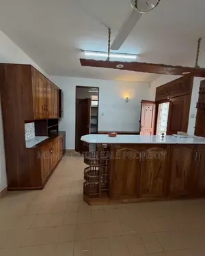 5bdrm House in Masaki for rent