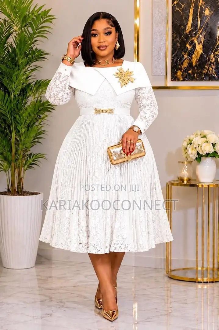 Women’s Pleated Lace Dress