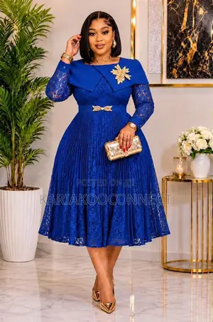 Women’s Pleated Lace Dress