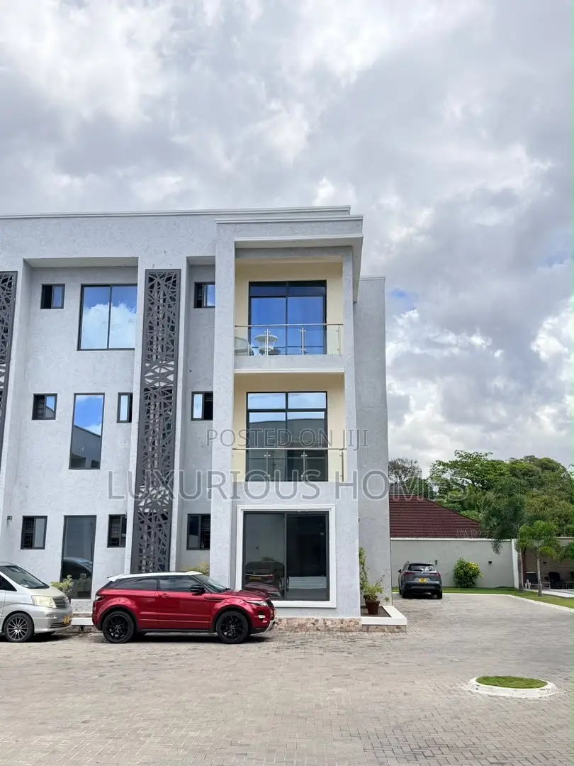 Furnished 2bdrm Apartment in Oyster Bay for rent