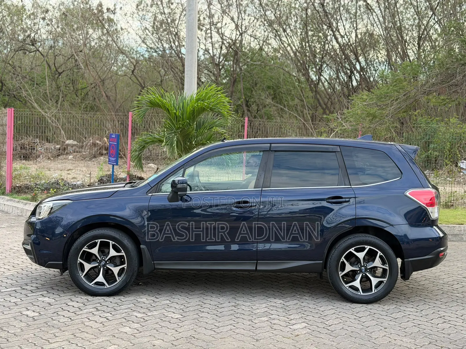 Subaru Forester 2017 Blue