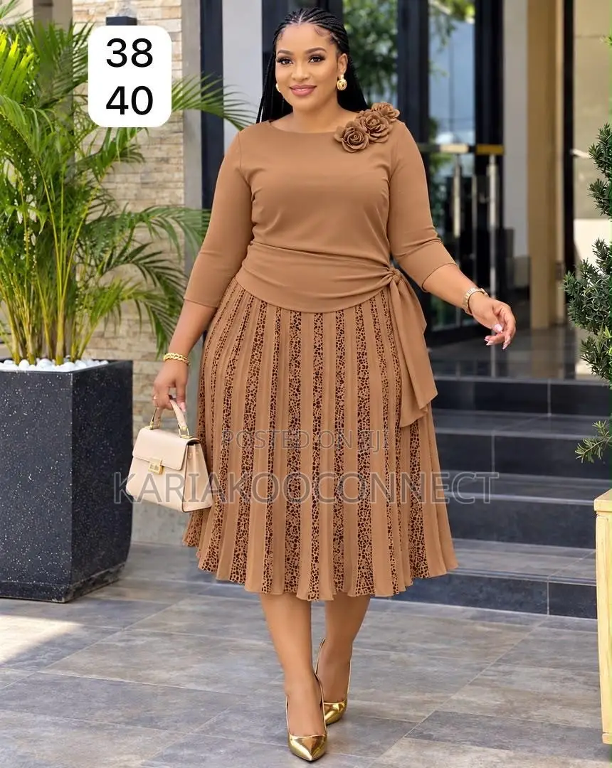 Flower Detail Midi Dress