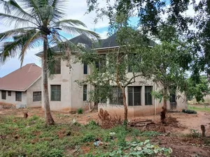 3bdrm House in Mkamba Streat, Mbezi for sale
