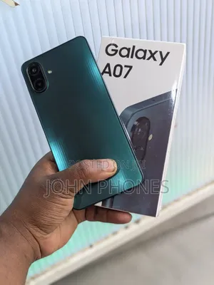 New Samsung Galaxy A07 5G 128 GB Green