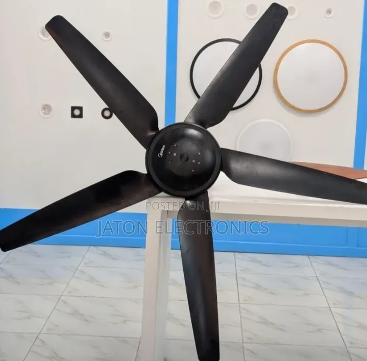 Midea Ceiling Fan HeavydutySize 56 Withe Remote
