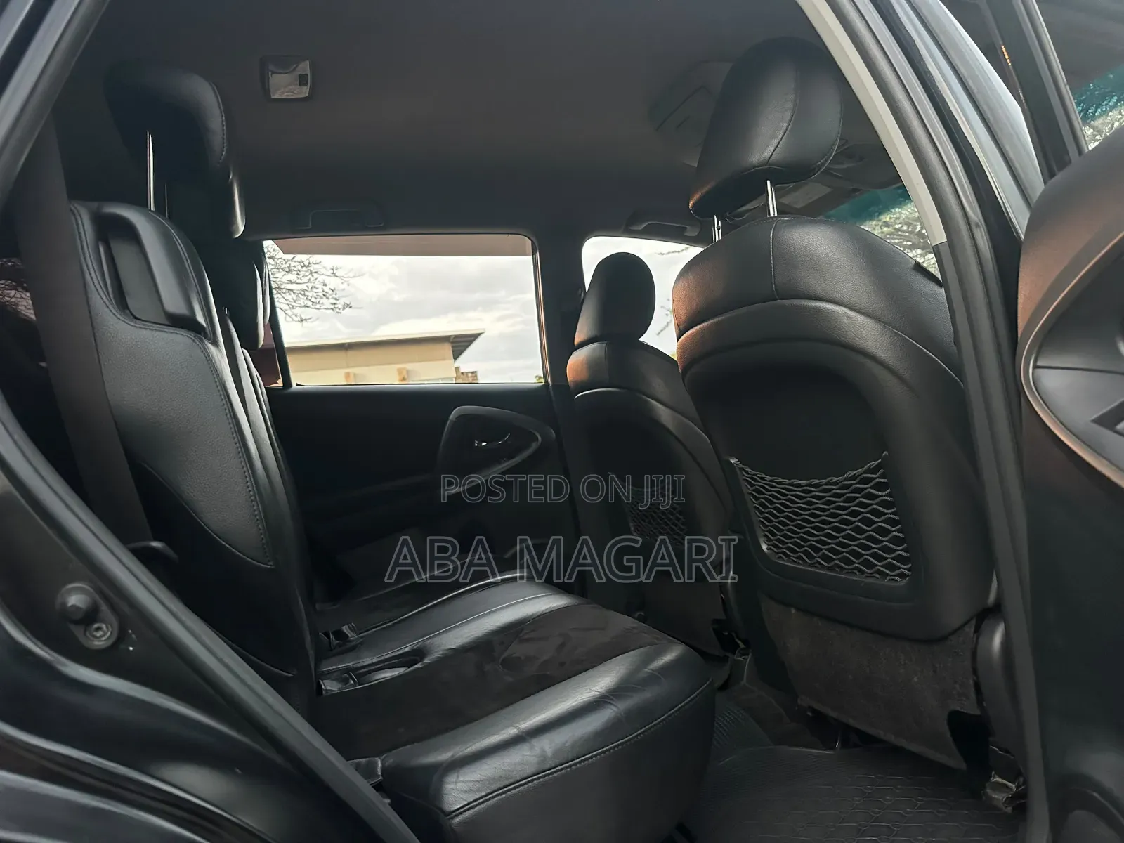 Toyota Vanguard 2012 Black