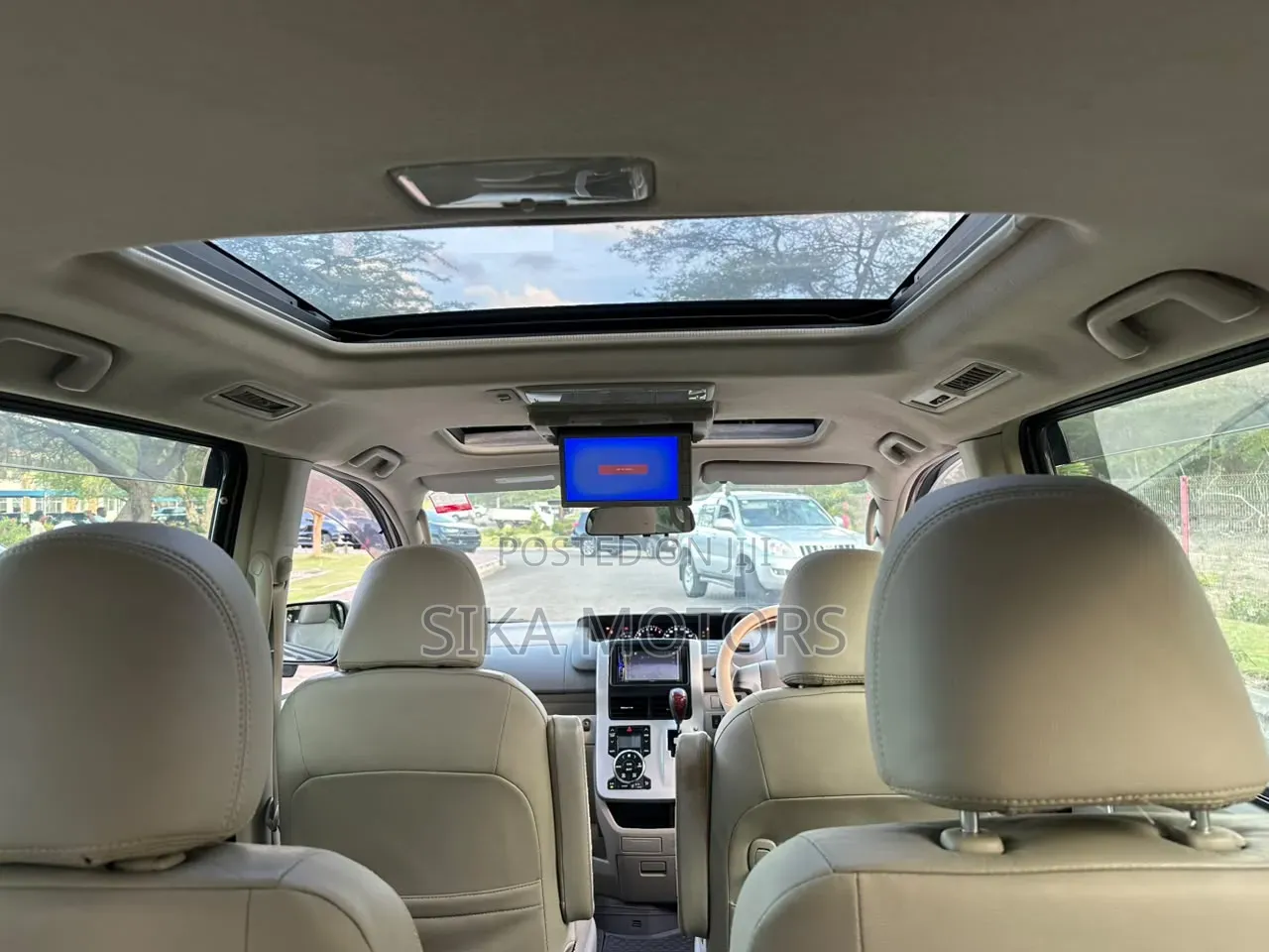 Toyota Noah 2011 Gray