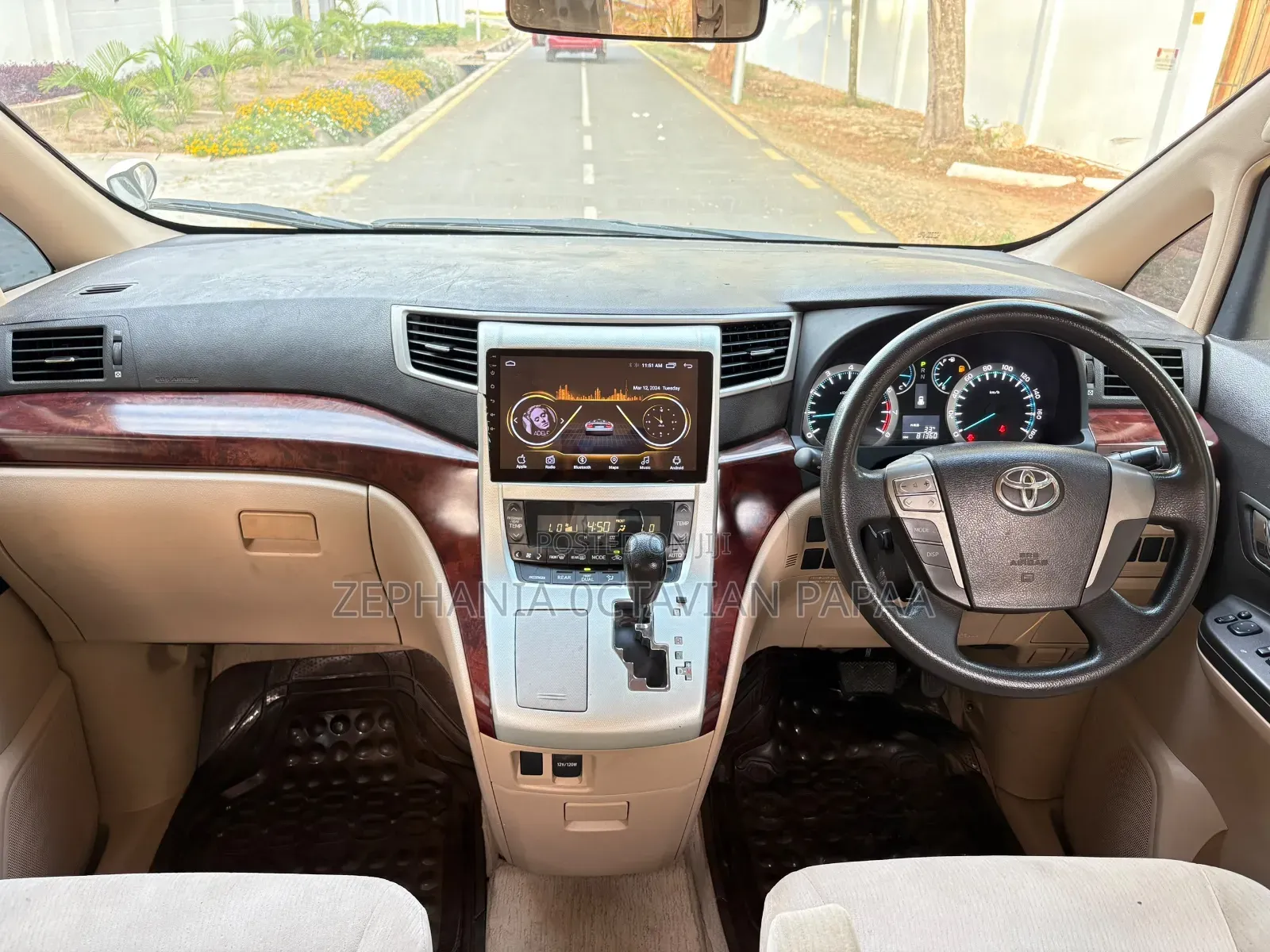Toyota Alphard 2008 White