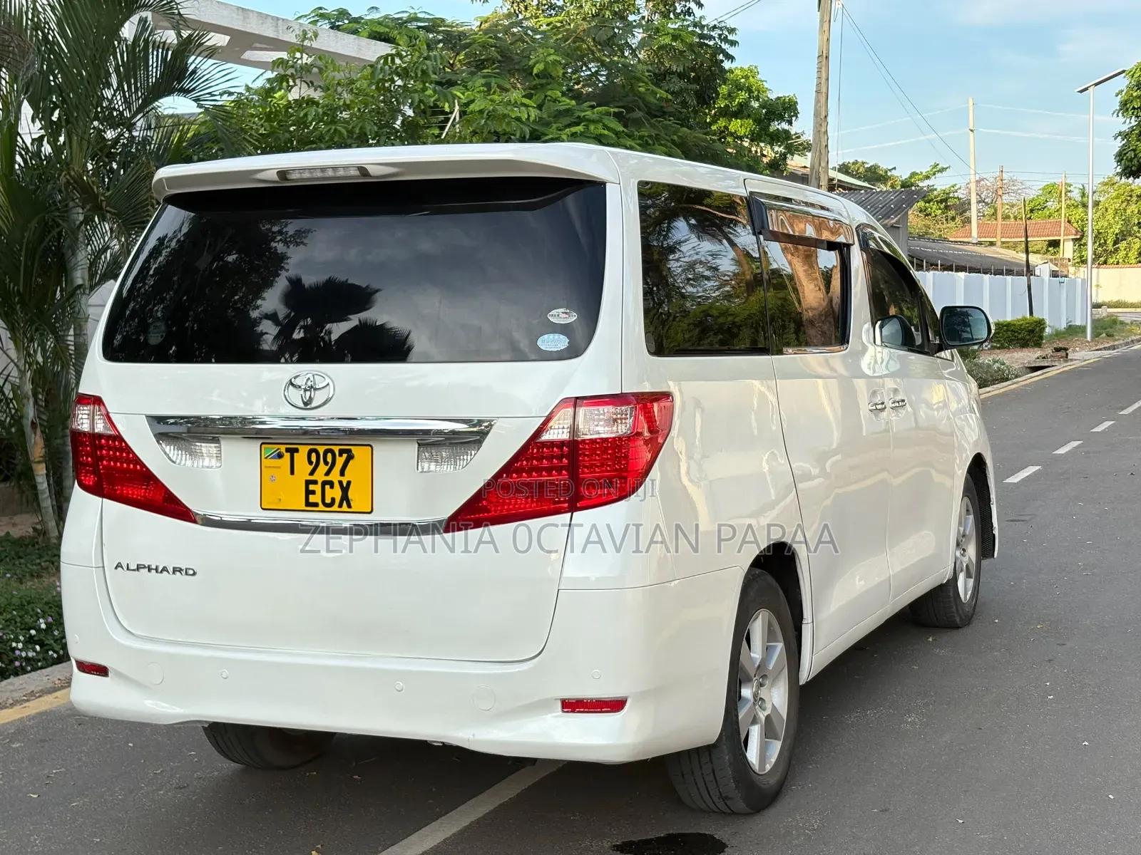 Toyota Alphard 2008 White