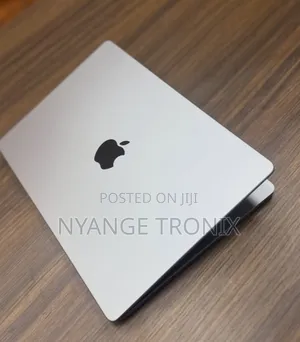 New Laptop Apple MacBook Pro 2021 M1 32GB Apple M1 SSD 512GB