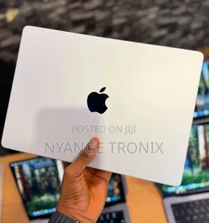 Laptop Apple MacBook Pro 2021 M1 32GB Apple M1 SSD 512GB