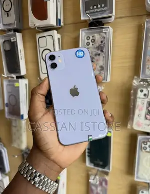 Apple iPhone 11 64 GB Purple