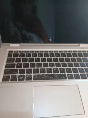 Laptop HP EliteBook 1030 8GB Intel Core i5 SSD 500GB