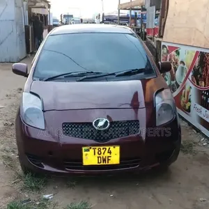 Toyota Vitz 2005