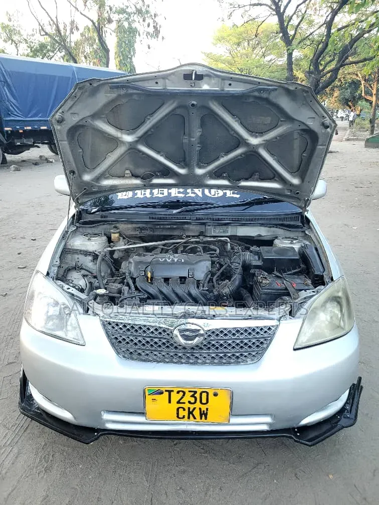 Toyota Corolla RunX 2004