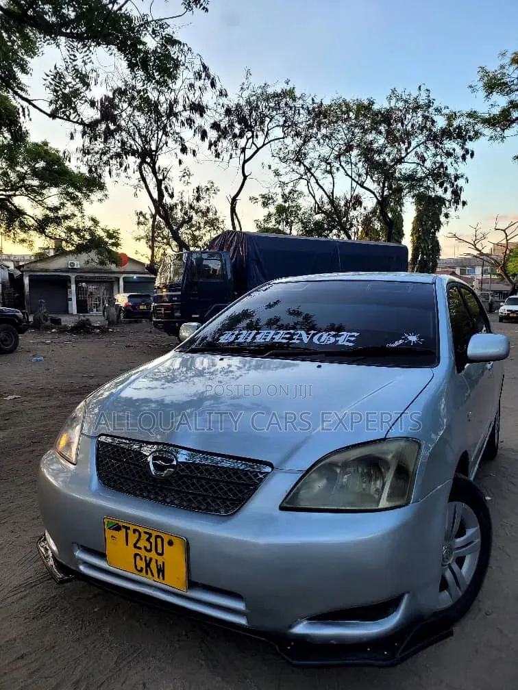 Toyota Corolla RunX 2004