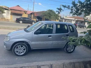 Suzuki Swift 2004