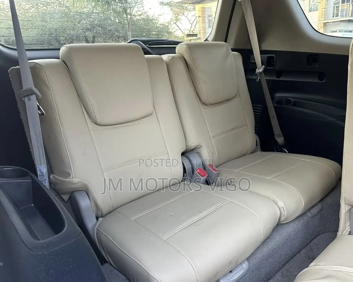 Toyota Vanguard 2009 Pearl