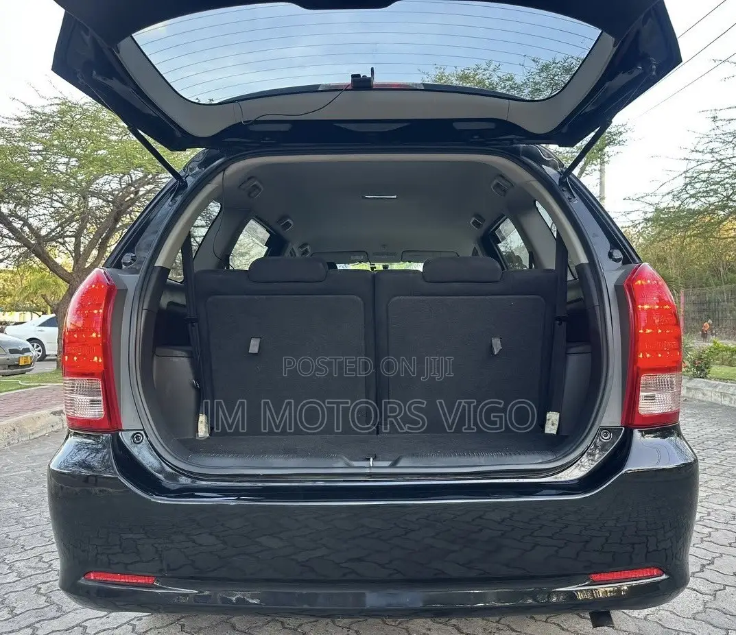Toyota Wish 2006 Black