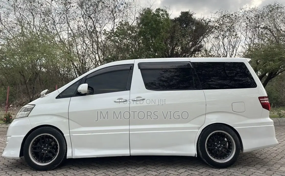 Toyota Alphard 2006 Pearl