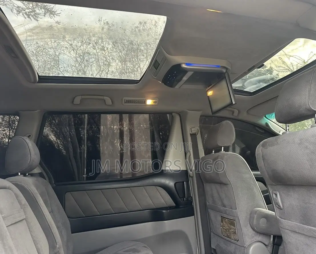Toyota Alphard 2006 Pearl