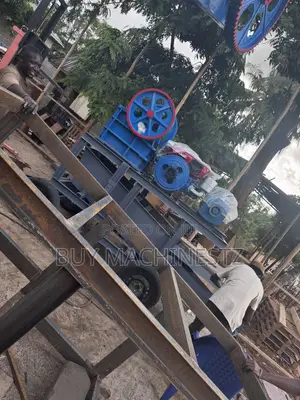 Mobile Jaw Crusher 10tons Per Hour