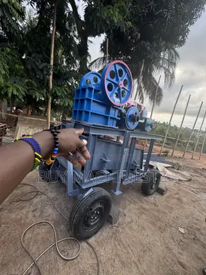 Mobile Jaw Crusher 10tons Per Hour
