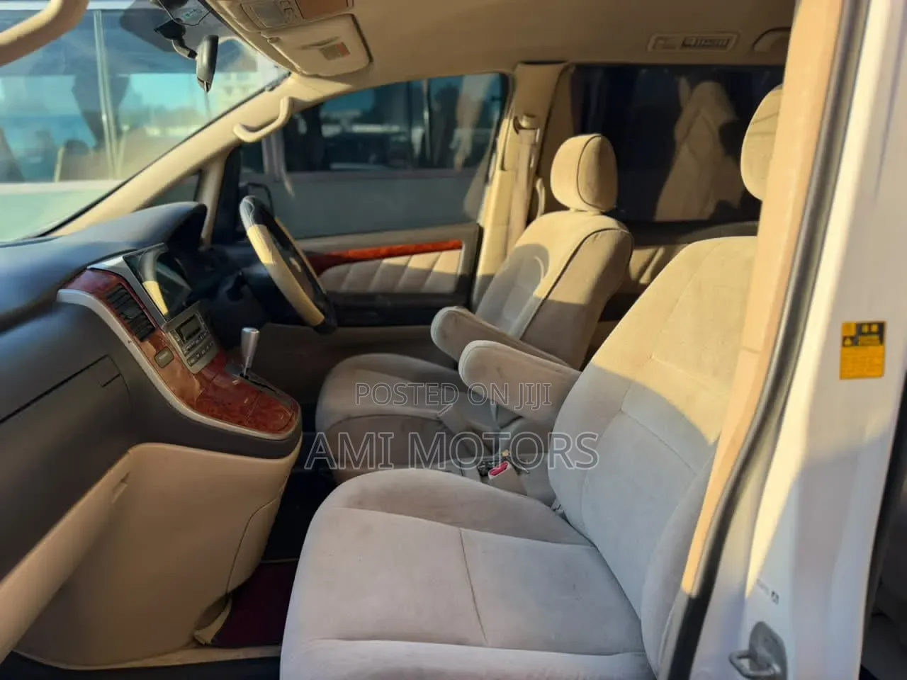 Toyota Alphard 2006 White