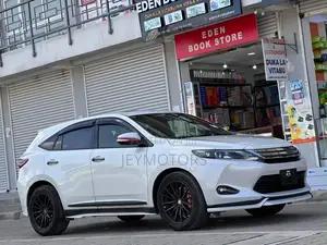 Toyota Harrier 2016 Silver