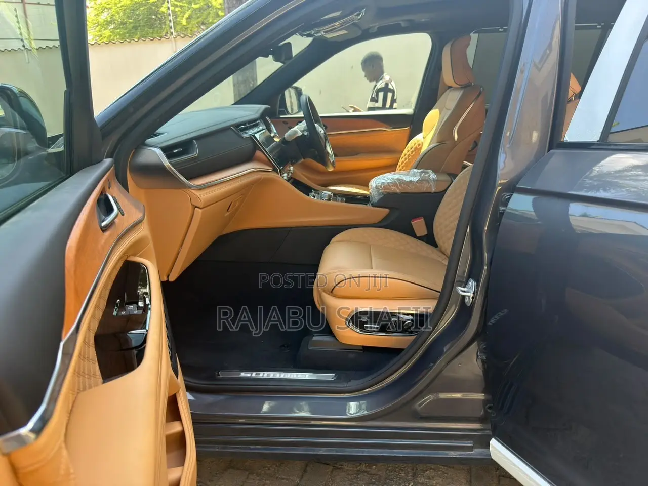 Jeep Grand Cherokee 2024 Gray