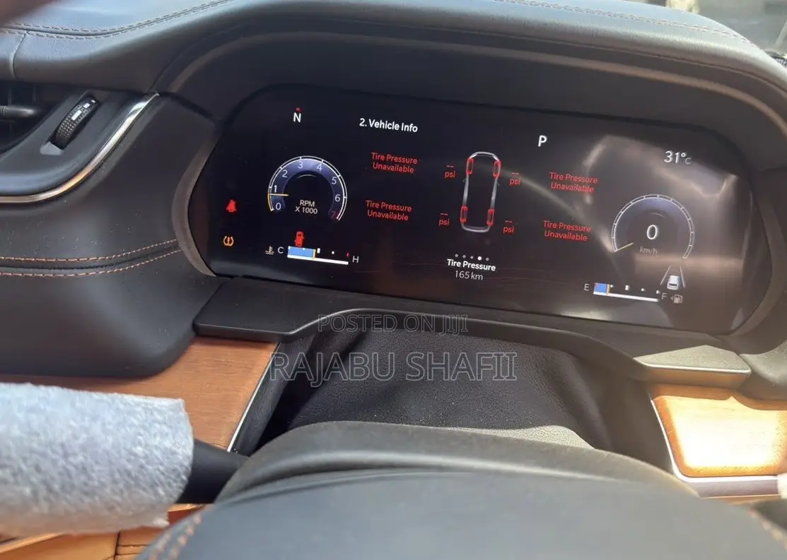 Jeep Grand Cherokee 2024 Gray