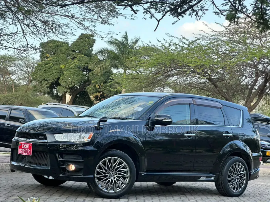 Mitsubishi Outlander 2011 Black
